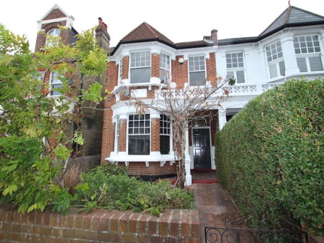 House for rent in London Borough of Lewisham, Greater London
