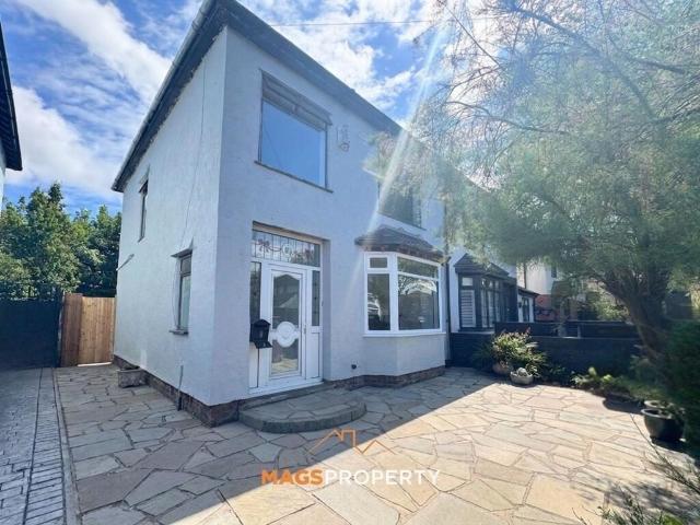 House for rent in Calderstones