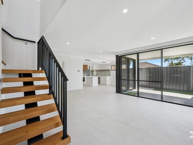 House for rent in Rossmoyne, Western Australia