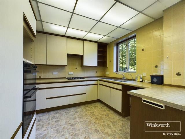 House for rent in Kingsbury, Greater London