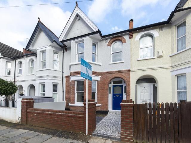 House for rent in London Borough of Merton, Merton Park
