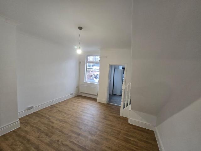 House for rent in Georgia, Greater Manchester