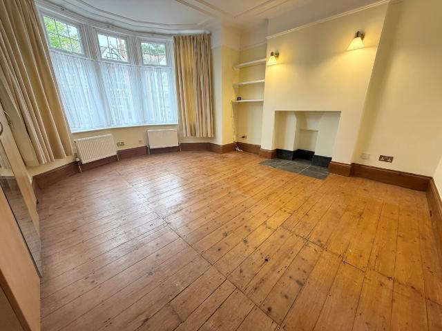 House for rent in Palmers Green, Greater London