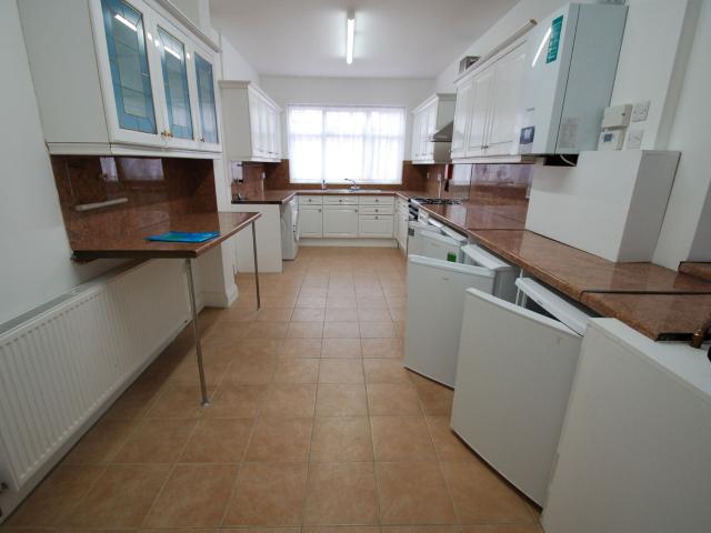 House for rent in Hendon Central, The Hyde