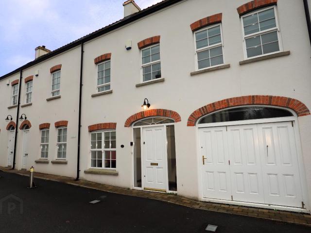 House for rent in Hillsborough, Northern Ireland