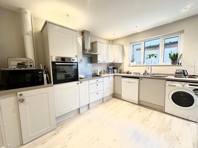 House for rent in Corsham, Gastard