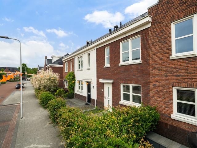 Woning te huur in Bernissepark, Zuidland