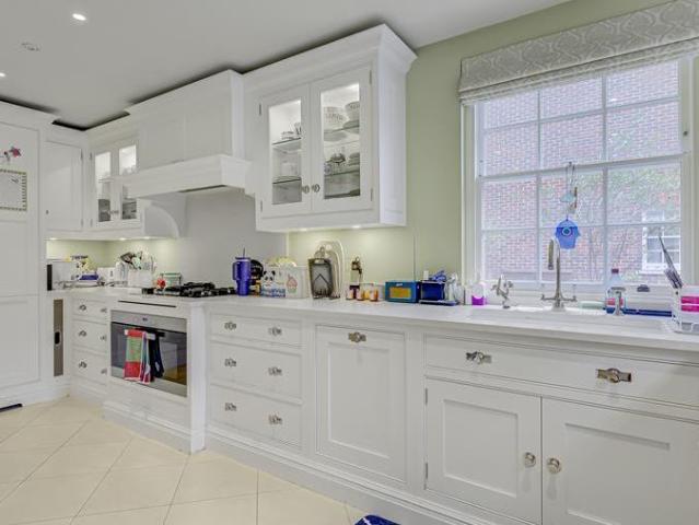 House for rent in Kensington, Greater London