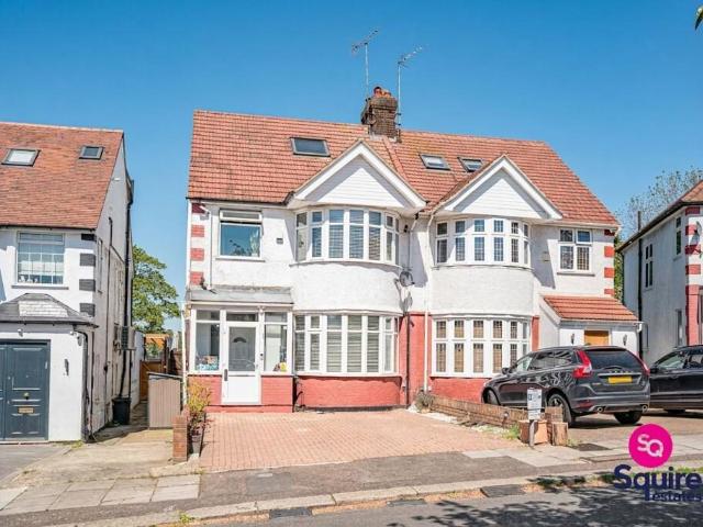 House for rent in Hendon, Greater London