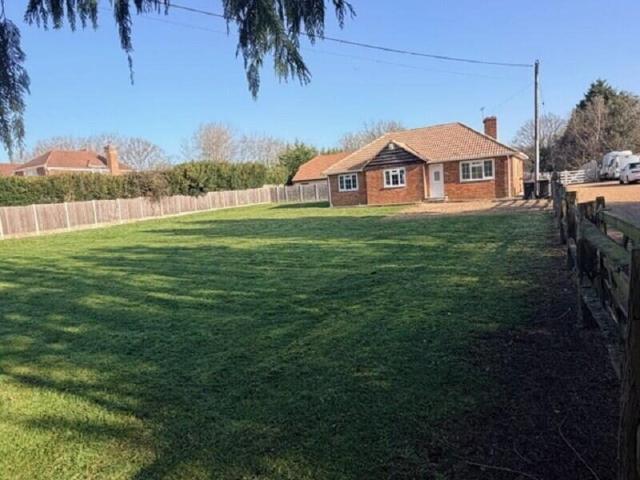 House for rent in North Boarhunt, Hampshire