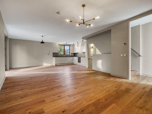 House for rent in Brownswood Park, Greater London