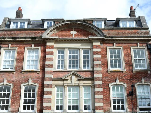 Apartment for rent in The Close, Hampshire
