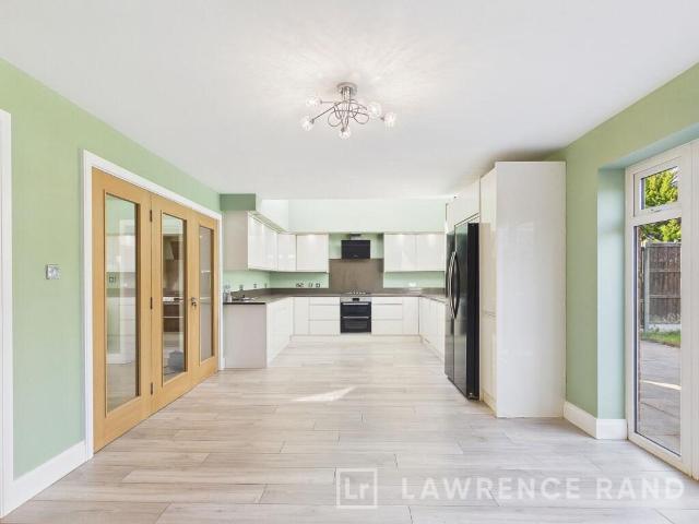 House for rent in Ickenham, Greater London