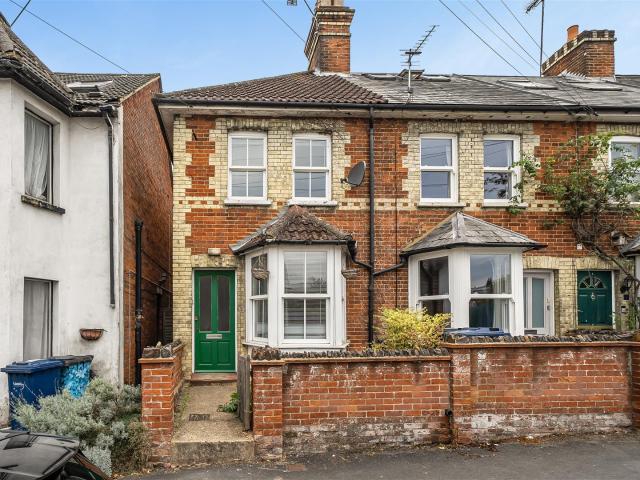 House for rent in Hale, Waverley