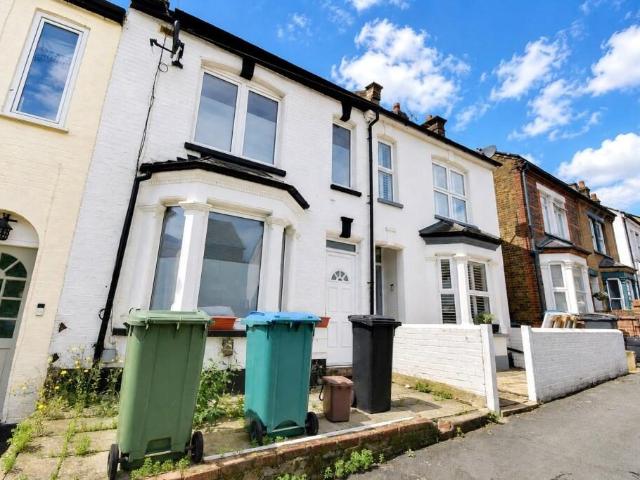 House for rent in Watford Heath, North Watford