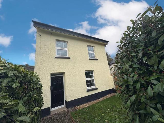 House for rent in Budlake, Devon