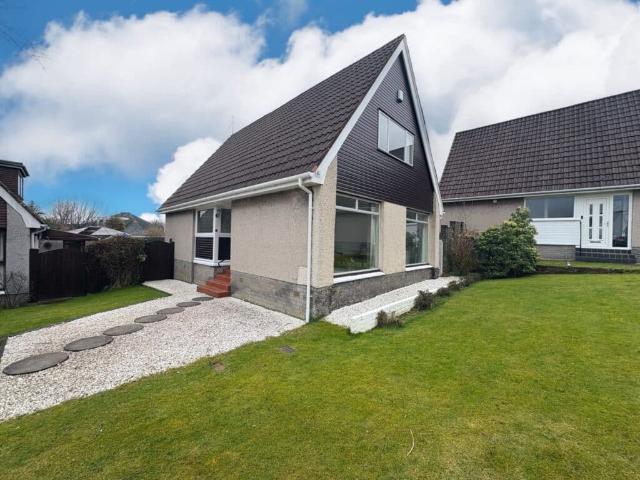 House for rent in Thornly Park, Glenburn