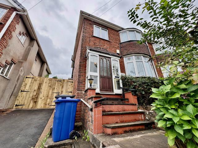 House for rent in Scott's Green, Brierley Hill