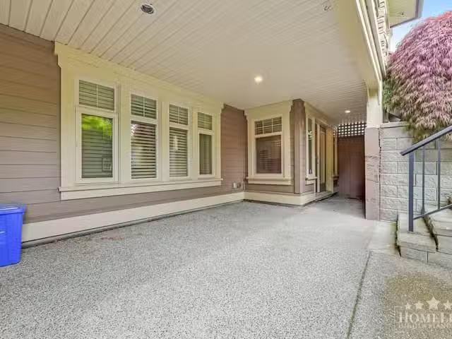 House for rent in Surrey, British Columbia