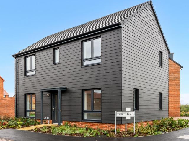 House for rent in Hawley, Monks Orchard