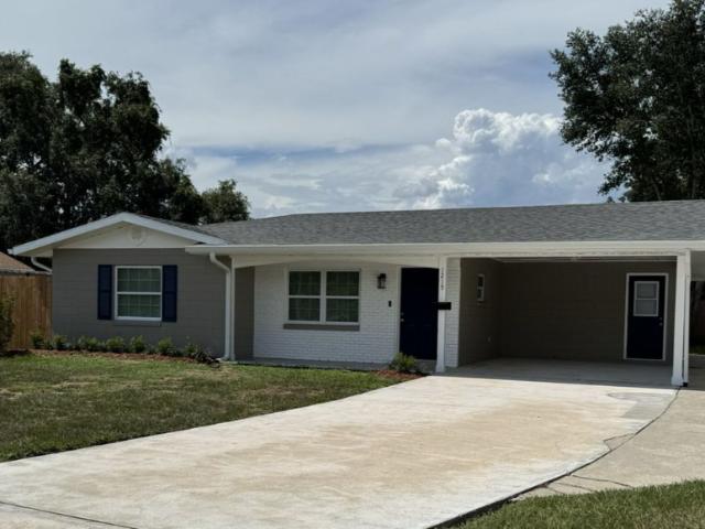 House for rent in Tavares
