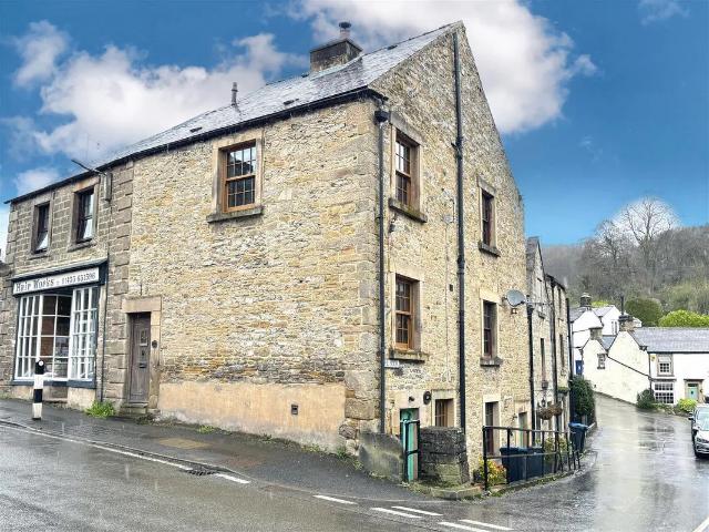 House for rent in Froggatt, East Midlands