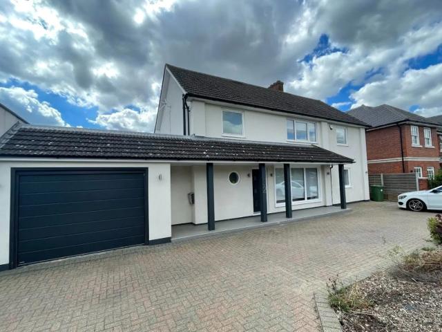 House for rent in Battlers Green, Hertsmere