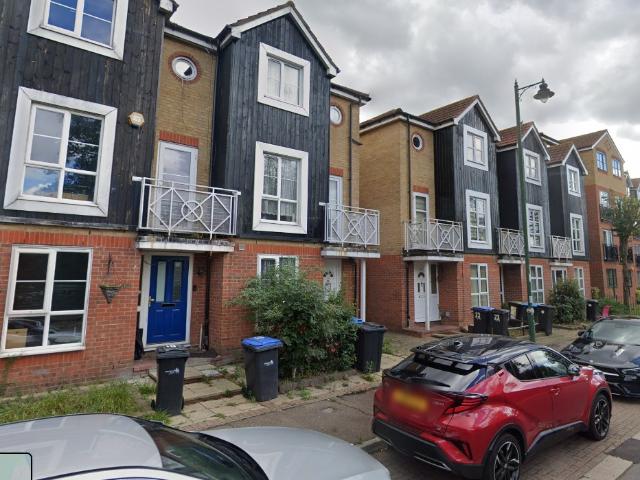 House for rent in Enfield Island Village, Greater London