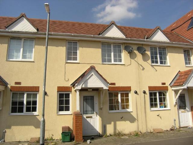 House for rent in Mile End, Fordham Heath