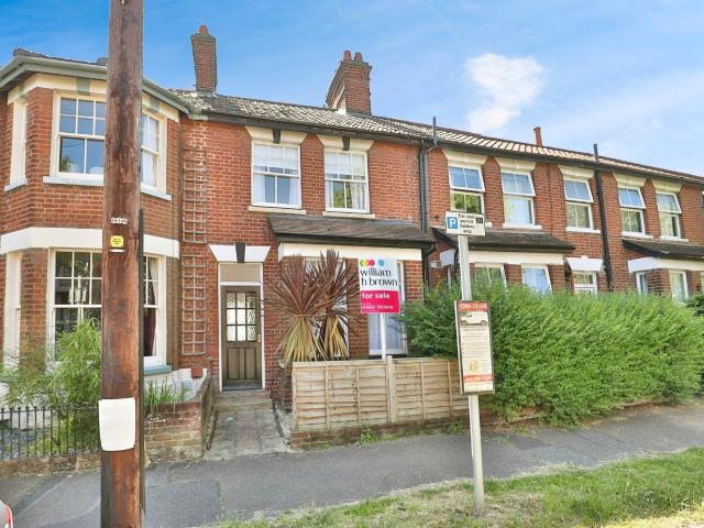 House for rent in Old Lakenham, East Bank