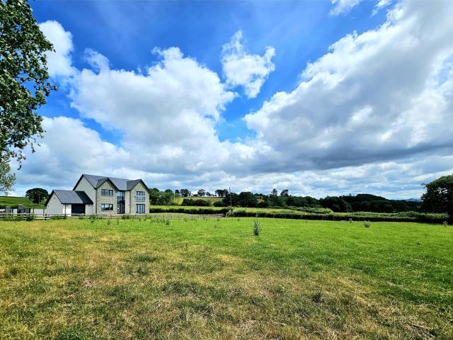 House for rent in Wales