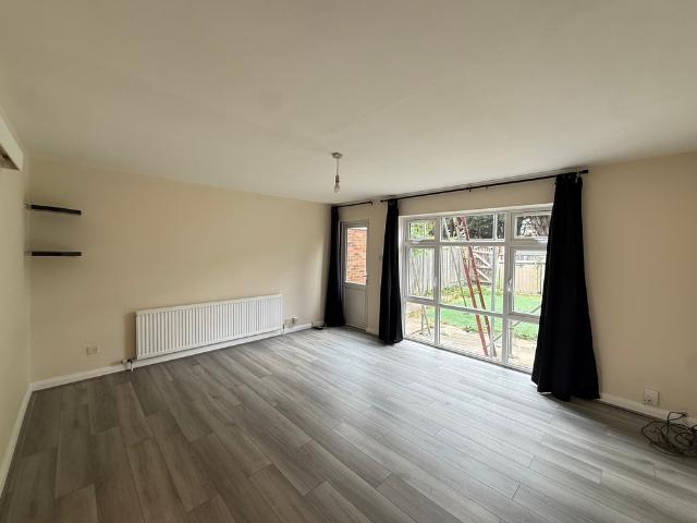 House for rent in Cockfosters, Greater London