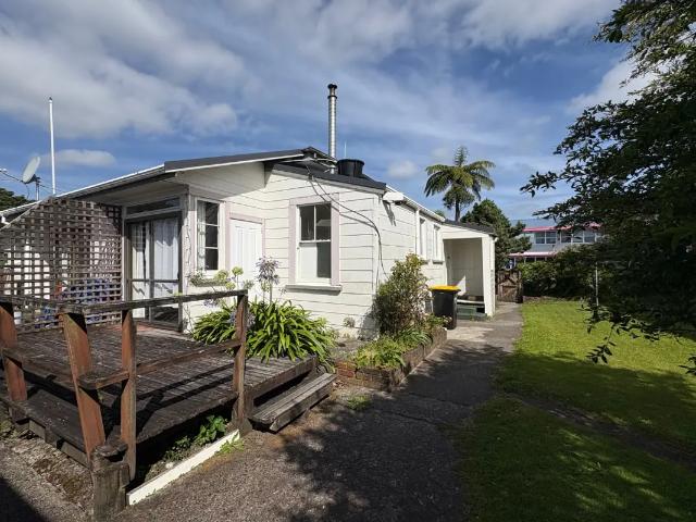 House for rent in Fairdown, West Coast