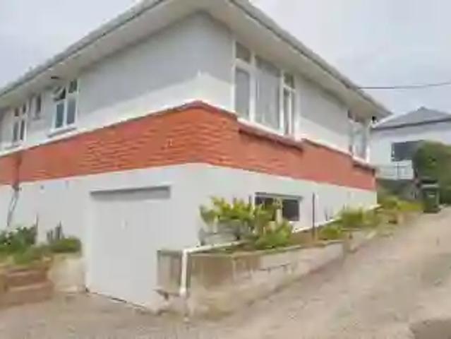 House for rent in Otakou