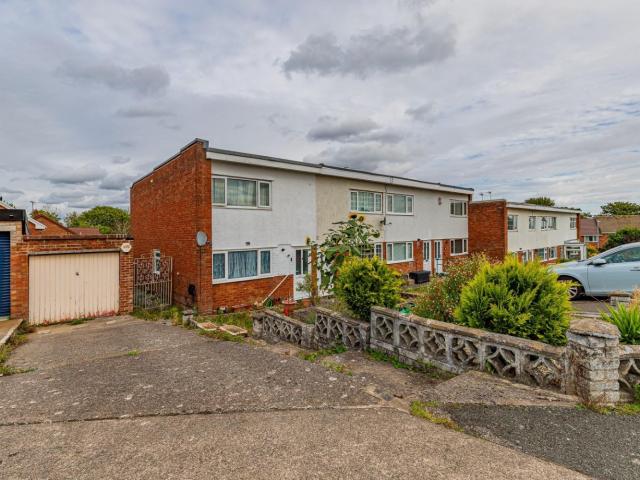 House for rent in Llandough