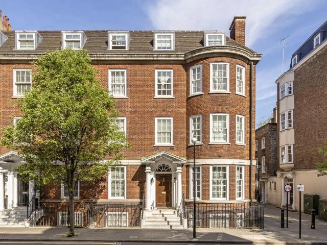 House for rent in City of Westminster, Greater London