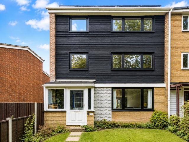 House for rent in Bourne End, Pouchen End