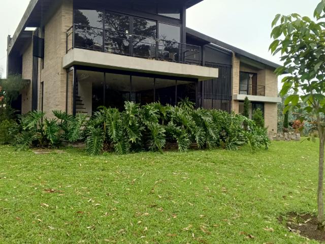 Casa en arriendo en Antioquia, La Ceja