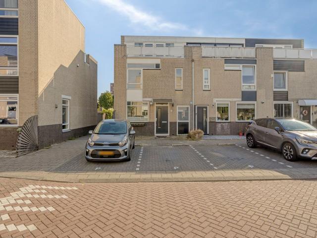 Woning te huur in Zaandam, Noord Holland