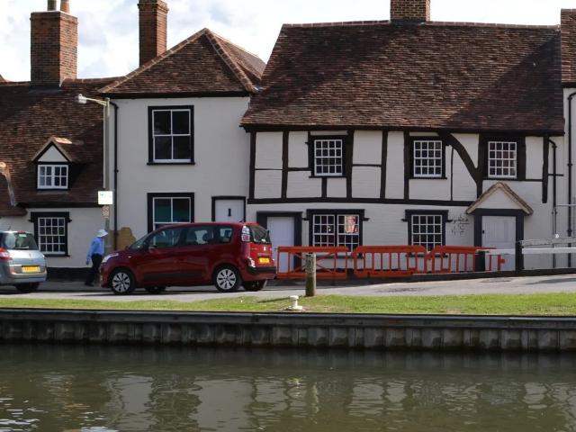 House for rent in Enborne, West Berkshire