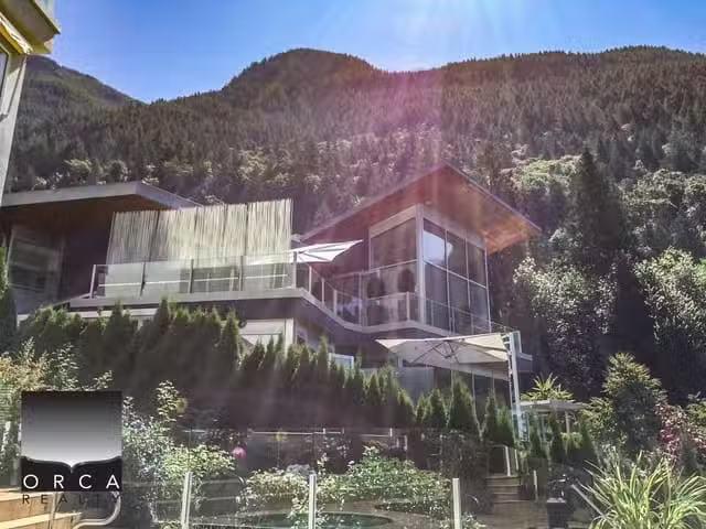 House for rent in West Vancouver, British Columbia
