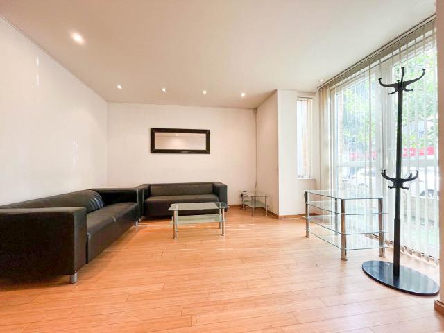 House for rent in Isle Of Dogs, Greater London