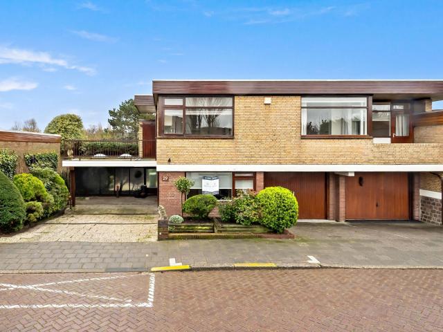 Woning te huur in Loosduinen, Zuid Holland