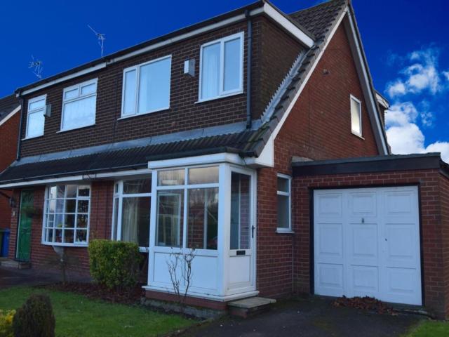 House for rent in Bredbury, Greater Manchester