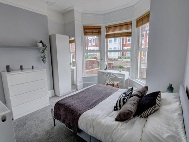 House for rent in The Polygon, City Of Southampton