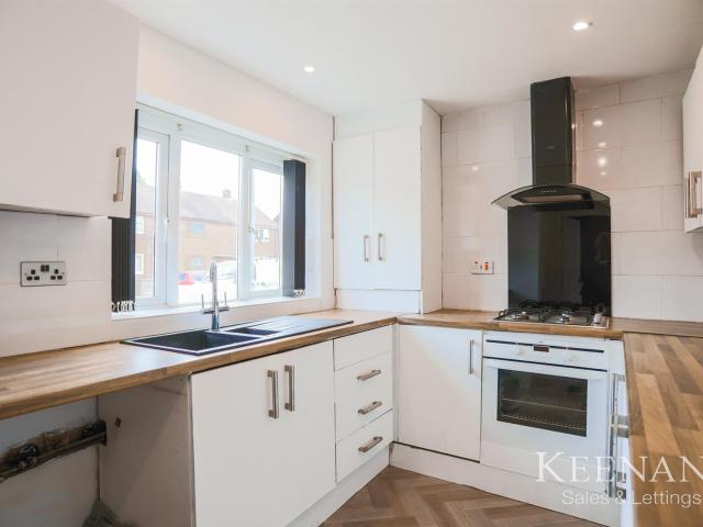 House for rent in Burnedge, Greater Manchester