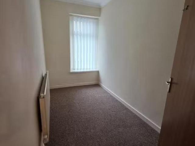 House for rent in Pontypridd, Wales