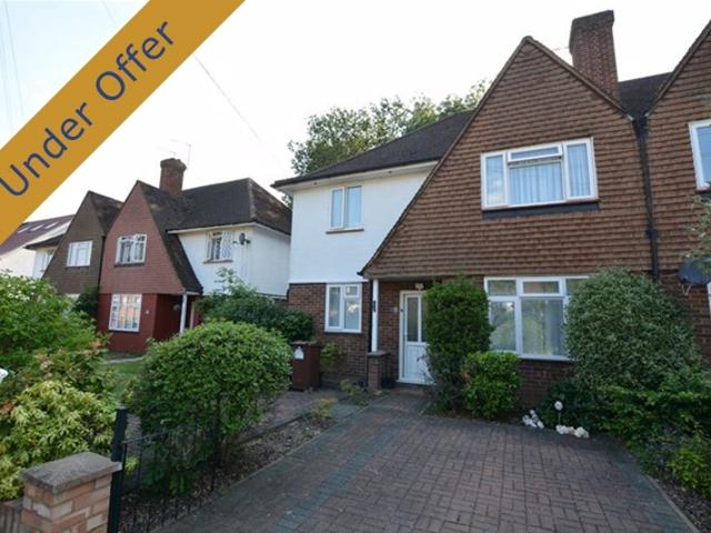 House for rent in Hatch End, Greater London