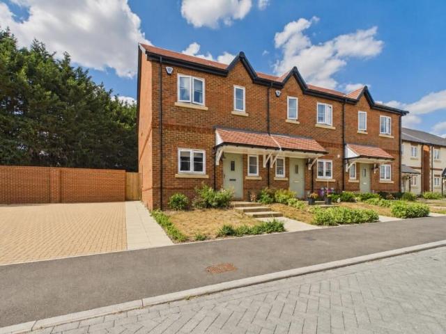 House for rent in Newell Green