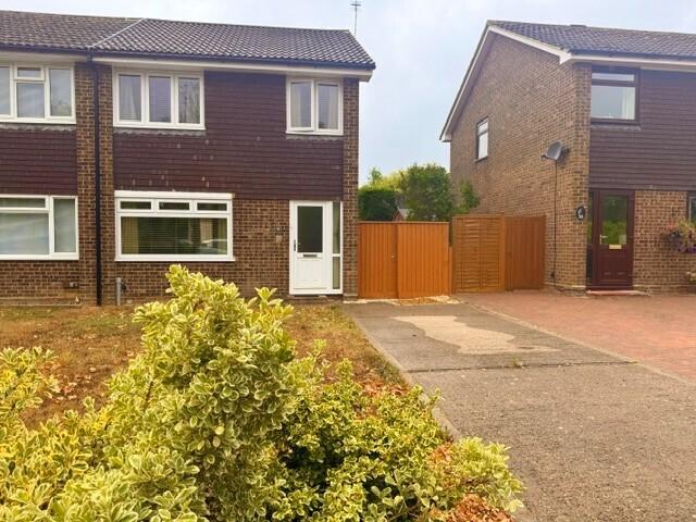 House for rent in Poets Estate, Newport Pagnell